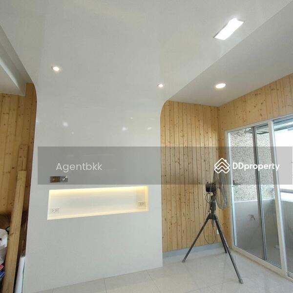 ขาย - The Platinum Fashion Mall : เดอะ แพลทตินั่ม แฟชั่น มอลล์, กรุงเทพ