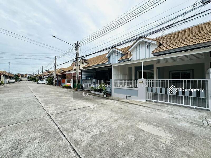 For Sale - (In1) ขายบ้านเดี่ยวรีโนเวทใหม่ ใกล้มหาวิทยาลัย และนิคมแหลมฉบัง, Chon Buri