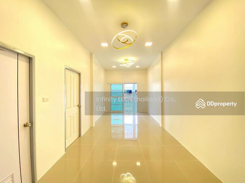 For Sale - (In1) ขายบ้านเดี่ยวรีโนเวทใหม่ ใกล้มหาวิทยาลัย และนิคมแหลมฉบัง, Chon Buri