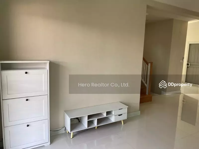 ให้เช่า - Passorn Prestiege Luxe Pattanakarn : ภัสสร เพรสทีจ ลุกซ์ พัฒนาการ, กรุงเทพ