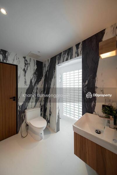 For Sale - 3-Br Townhouse near ARL Ramkhamhaeng, Bangkok