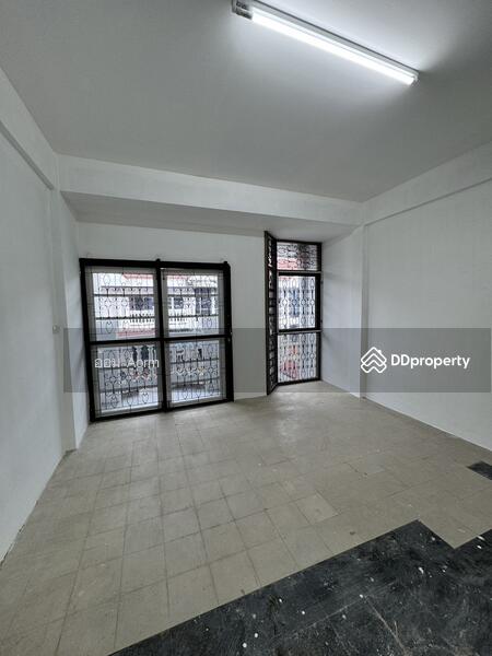For Rent - Bangkoknoi Shophouse (75/51) Soi Charan 23/1, Bangkok