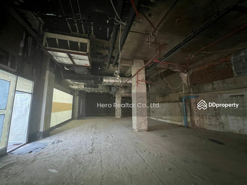 For Rent - For Rent Bangkok Retail Silom BTS Sala Daeng Bang Rak BRE19249, Bangkok