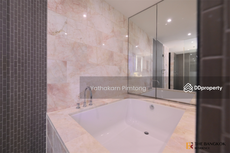For Rent - Hansar Rajdamri, Bangkok