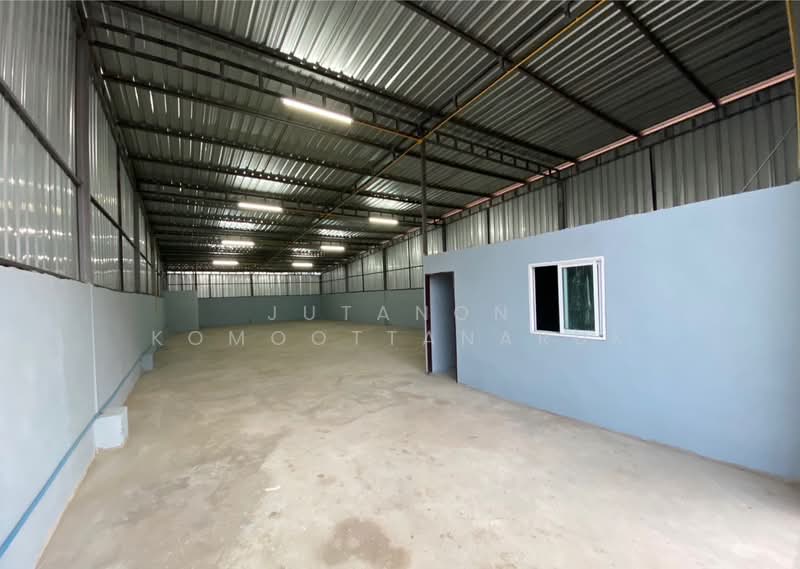 ให้เช่า อาคาร โกดัง คลังสินค้า พื้นที่ให้เช่า ที่ดินเปล่า ติดบิ๊กซี สมุทรสงคราม, Samut Songkhram, Bang Kaeo, Muang Samut Songkhram, Samut Songkhram, , 400 sqm, Land For Rent, by Jutanon Komoottanaruk, 60124491 - DDproperty.com