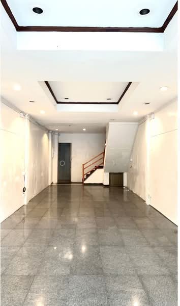 อาคารให้เช่า พร้อมพงษ์ สุขุมวิท : Building for rent, Phrom Phong, Sukhumvit, กรุงเทพ, คลองตันเหนือ, วัฒนา, กรุงเทพ, 130 ตร.ม., ตึกแถว-อาคารพาณิชย์ ให้เช่า, โดย TOAH T., 60124541 - DDproperty.com