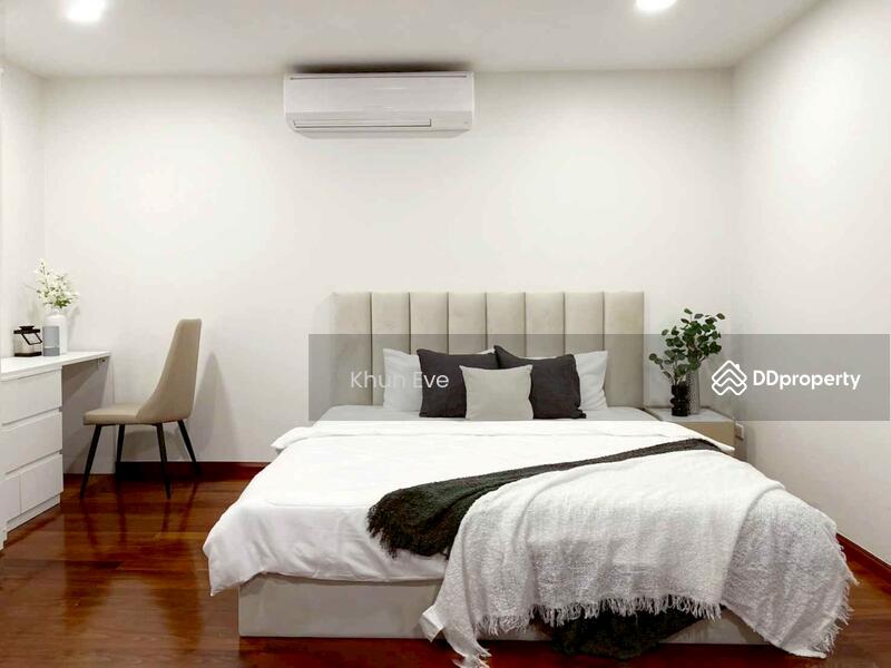 For Rent - Luxury house for rent in Huaikwang ( SPSEVE1208 ), Bangkok
