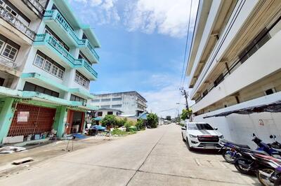 ขาย - ขายและให้เช่าอาคารพาณิชย์ 4.5 ชั้น 2 คูหา 58 ตร.วา เทียนทะเล15|พระราม 2 ใกล้เซ็นทรัล, กรุงเทพ