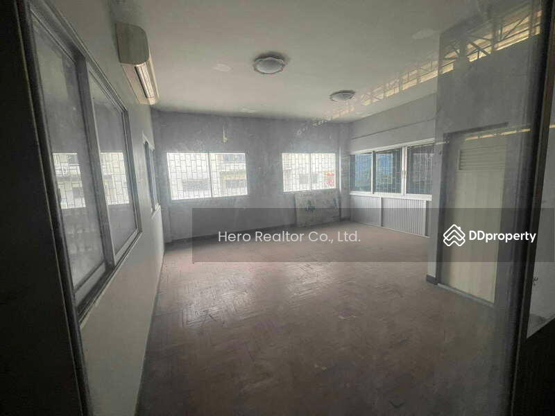 For Rent - Pathum Thani Warehouse Sawai Pracharat BRE23886, Pathum Thani