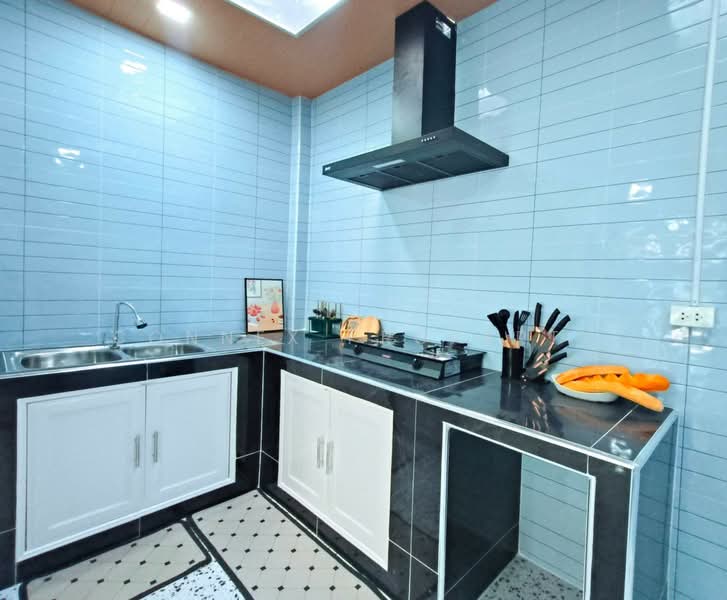 For Sale - Poonsinh Thani 3, Bangkok