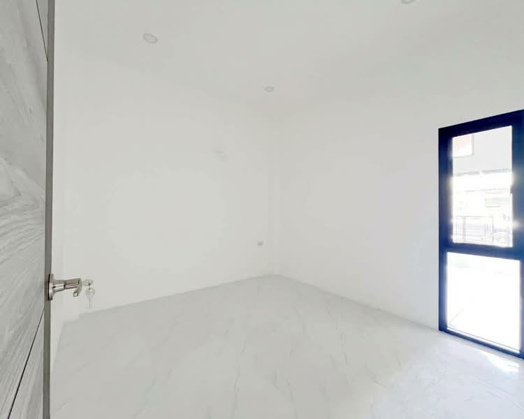 ทาวน์เฮ้าส์สร้างใหม่ โซนวิชิต, ภูเก็ต, วิชิต, เมืองภูเก็ต, ภูเก็ต, 110 ตร.ม., ทาวน์เฮ้าส์ ขาย, โดย Witada Jindapol, 60125295 - DDproperty.com