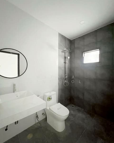 ทาวน์เฮ้าส์สร้างใหม่ โซนวิชิต, Phuket, Wichit, Muang Phuket, Phuket, 3 Bedrooms, 110 sqm, Townhouse For Sale, by Witada Jindapol, 60125295 - DDproperty.com