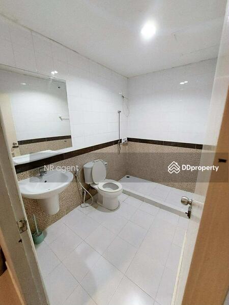 ให้เช่า - ทาวน์เฮาส์ 3 ชั้น รามอินทรา 34 แยก 10, กรุงเทพ