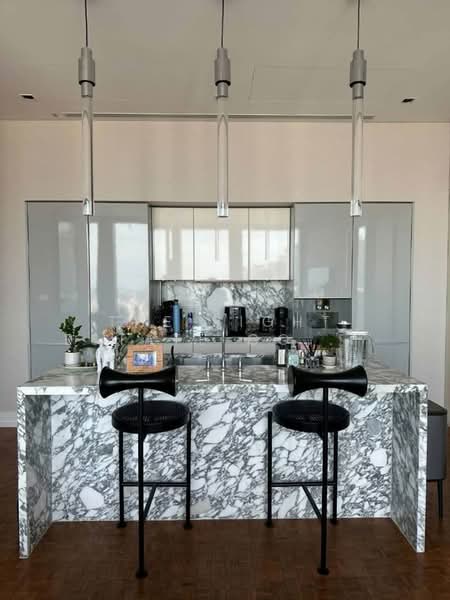 The Ritz-Carlton Residences : เดอะ ริซท์-คาร์ลตัน เรสซิเดนเซส, กรุงเทพ, 114 ถ.นราธิวาสราชนครินทร์, สีลม, บางรัก, กรุงเทพ, 126 ตร.ม., คอนโด ให้เช่า, โดย The Right Estate Co,.Ltd., 60125317 - DDproperty.com