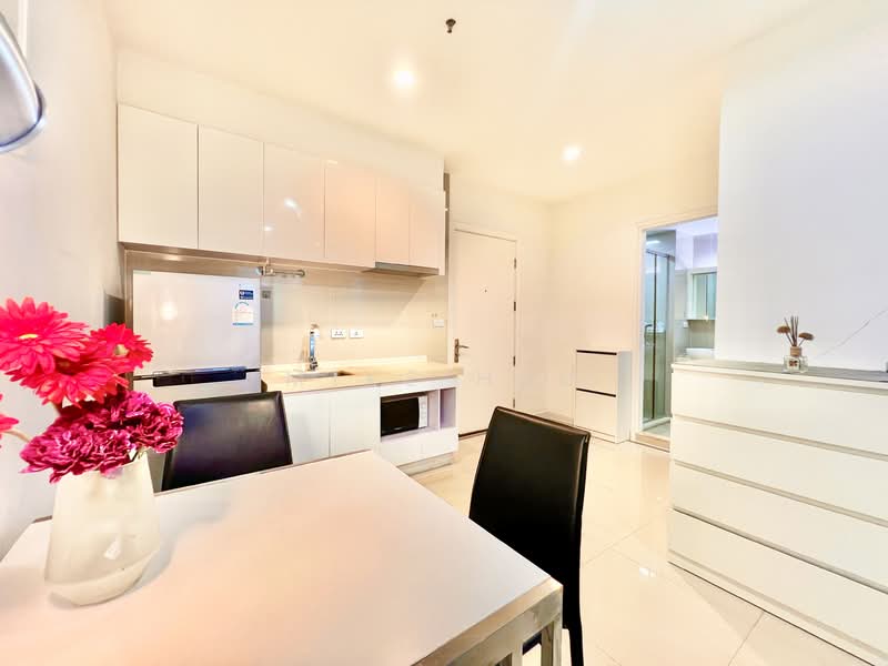 TC Green Rama 9, Bangkok, Rama 9 Road, Huai Khwang, Huai Khwang, Bangkok, 1 Bedroom, 40 sqm, Condo For Rent, by Mike Hsu, 60125735 - DDproperty.com