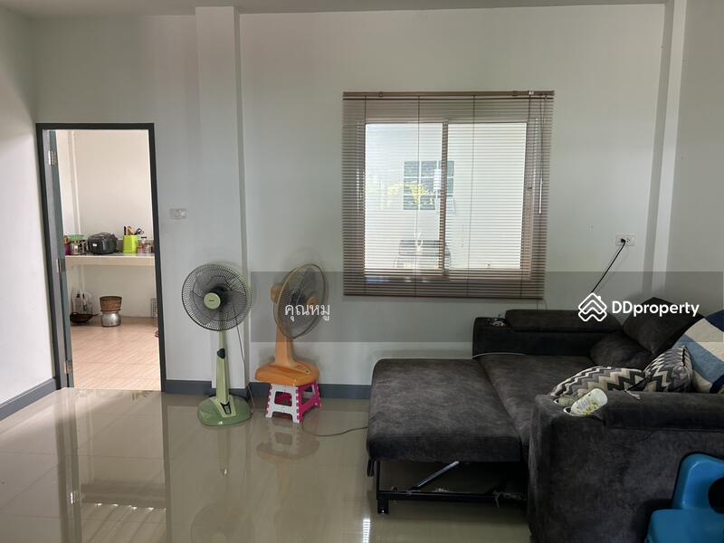 ขาย - บ้านสำหรับคนที่มองหาความสงบ แต่ยังใกล้ความสะดวกในเมือง ขายทาวน์เฮาส์ 2 ชั้น หมู่บ้าน ฟ้าใสวิลล์ 2, ชลบุรี
