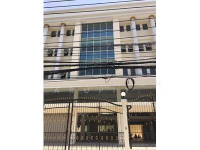 ขาย - ตึกเเถว-อาคารพาณิชย์ กม.10 เนื้อที่169ตรว. ติดถนนบางนา ขาเข้ากรุงเทพ ตึก4.25ชั้น ราคา100ล้านบาท, สมุทรปราการ