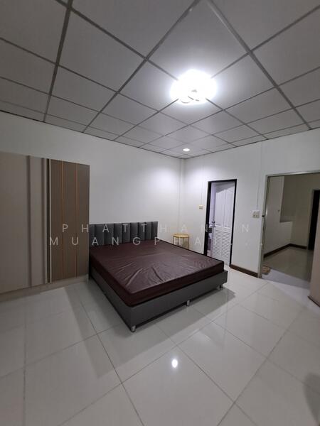 ให้เช่า - หมู่บ้านธนะสิน 9, กรุงเทพ