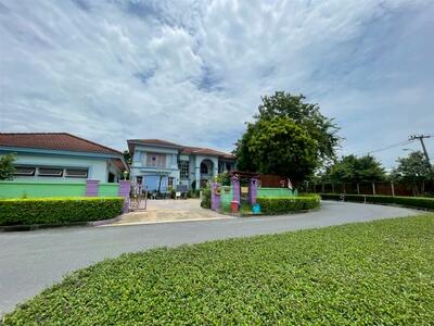 ขาย - Nantawan Ramintra-Watcharaphon : นันทวัน รามอินทรา-วัชรพล, กรุงเทพ