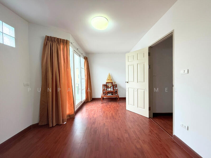 Supalai Ville Phaholyothin52, Bangkok, Khlong Tanon, Sai Mai, Bangkok, 3 Bedrooms, 181 sqm, Townhouse For Sale, by Punpapa Rassamee, 60125871 - DDproperty.com