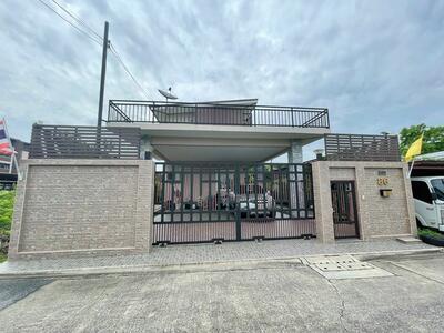 ขาย - บ้านเดี่ยว เนื้อที่ 88 ตรางวา 5 ห้องนอน 5 ห้องน้ำ สรงประภา28 แขวงสีกัน เขตดอนเมือง กรุงเทพมหานคร, กรุงเทพ