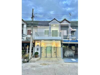 ขาย - Rattanathani (Bang Bua Thong) : บ้านรัตนธานี (บางบัวทอง), นนทบุรี