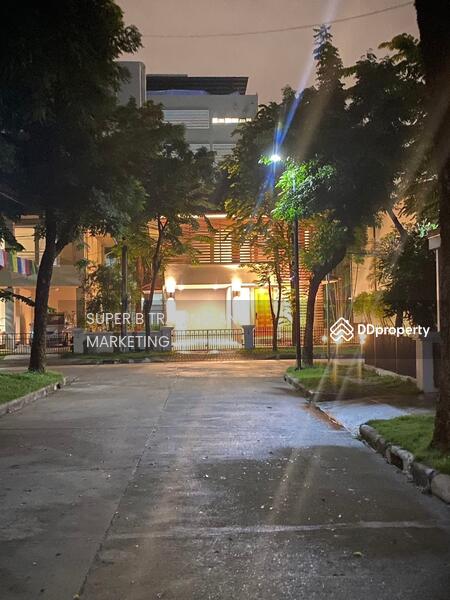 ให้เช่า - Bangkok Villa : บางกอกวิลล่า, กรุงเทพ