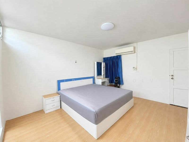 ทาวน์เฮ้าส์ 2 ชั้น ซอยศรีด่าน 17, Samut Prakan, -, Samrong Nua, Muang Samut Prakarn, Samut Prakan, 2 Bedrooms, 72 sqm, Townhouse For Rent, by Sunitra Sachdev, 60125963 - DDproperty.com