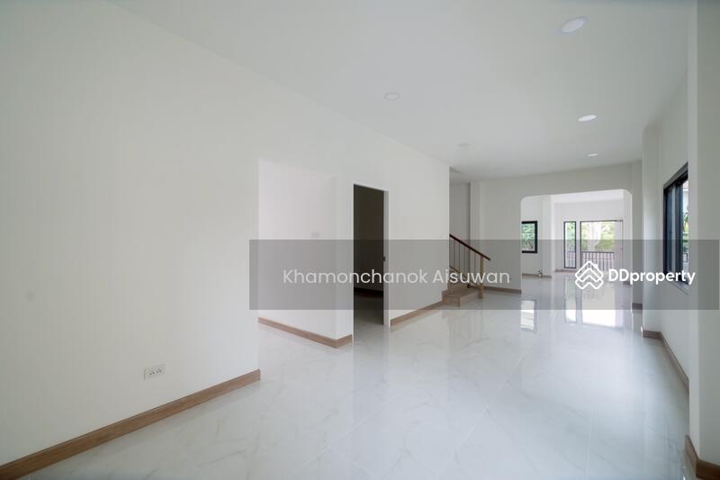 For Sale - 4 Bedrooms 5 Bathrooms for Sale in Hang Dong Kunlaphan Ville 9, Chiang Mai