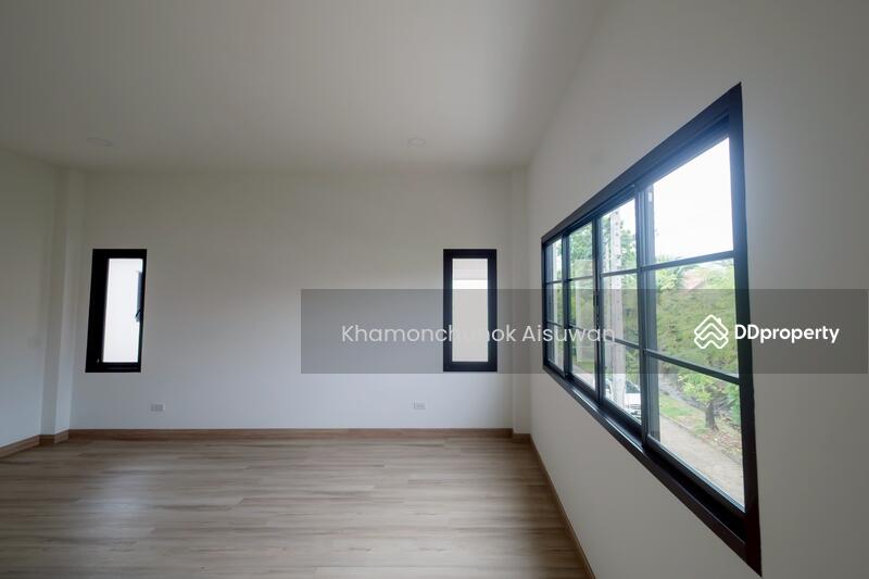 For Sale - 4 Bedrooms 5 Bathrooms for Sale in Hang Dong Kunlaphan Ville 9, Chiang Mai