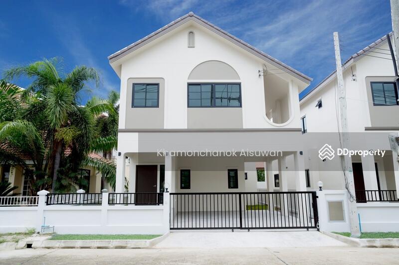 For Sale - 4 Bedrooms 5 Bathrooms for Sale in Hang Dong Kunlaphan Ville 9, Chiang Mai