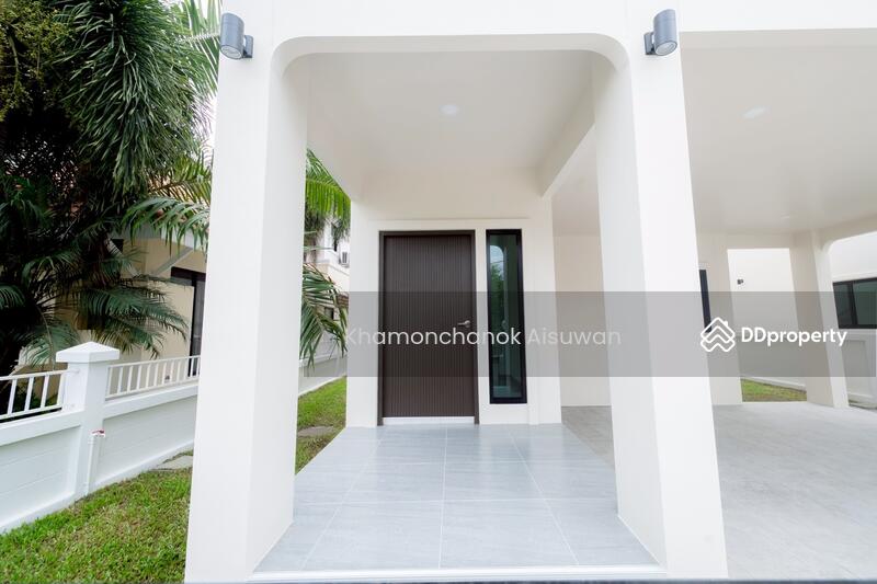 For Sale - 4 Bedrooms 5 Bathrooms for Sale in Hang Dong Kunlaphan Ville 9, Chiang Mai