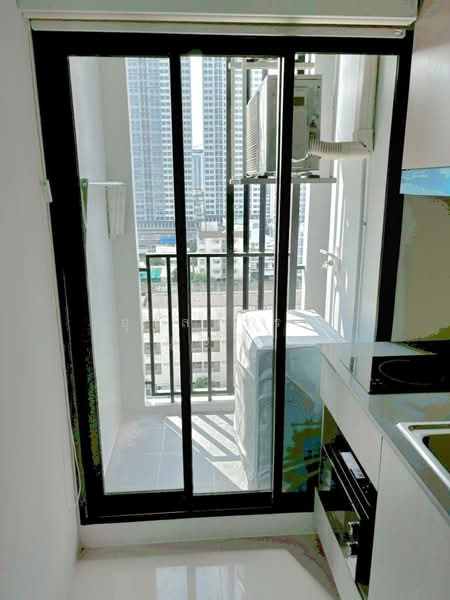 IDEO Ramkamhaeng Lamsali Station, Bangkok, Ramkhamhaeng Road, Hua Mak, Bang Kapi, Bangkok, 1 Bedroom, 32 sqm, Condo For Rent, by Ulaiwan Boonsiri, 60126020 - DDproperty.com