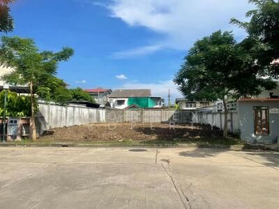 ขาย - ที่ดินใกล้สวนหลวงร.9 Land near Suan Luang Rama 9, กรุงเทพ