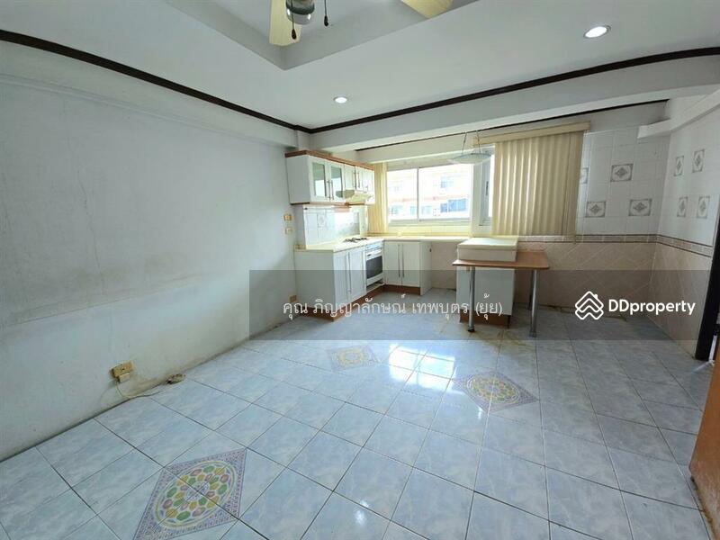 For Sale - Amornphan 205 Satellite Town, Bangkok