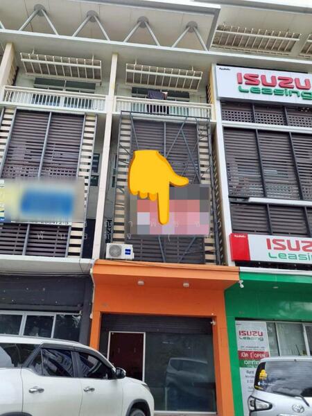 ขาย - ขาย ราคาต่ำกว่าโครงการ! อาคารพาณิชย์ ทำเลดี ในสตาร์ อเวนิว 2 ไลฟ์สไตล์ มอลล์ (Star avenue 2), เชียงใหม่