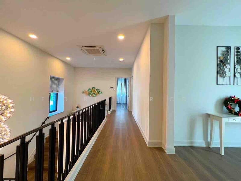For Rent - Nantawan Rama 9 - New Krungthepkreetha, Bangkok