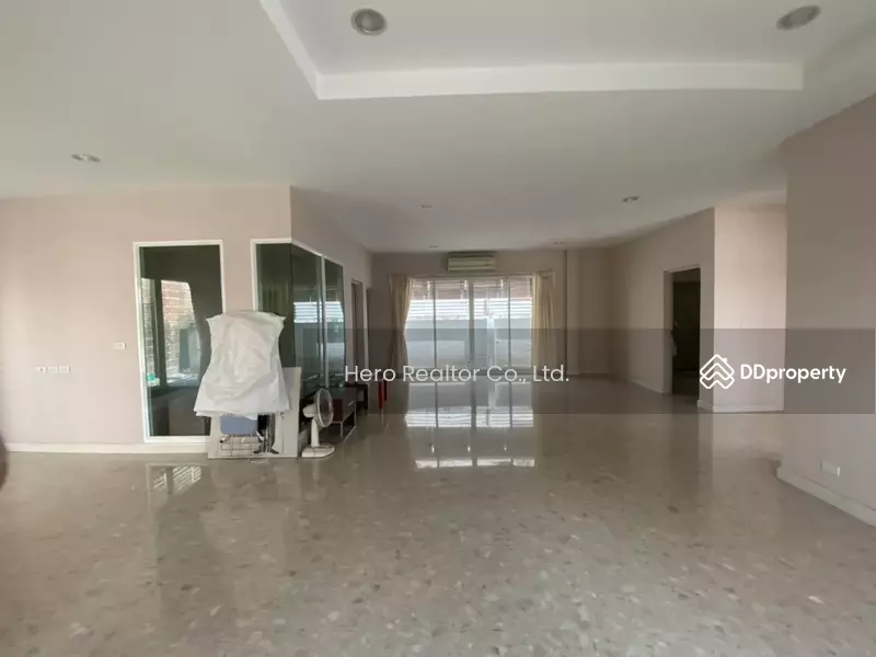 For Rent - Grand Bangkok Boulevard Vibhavadi, Bangkok