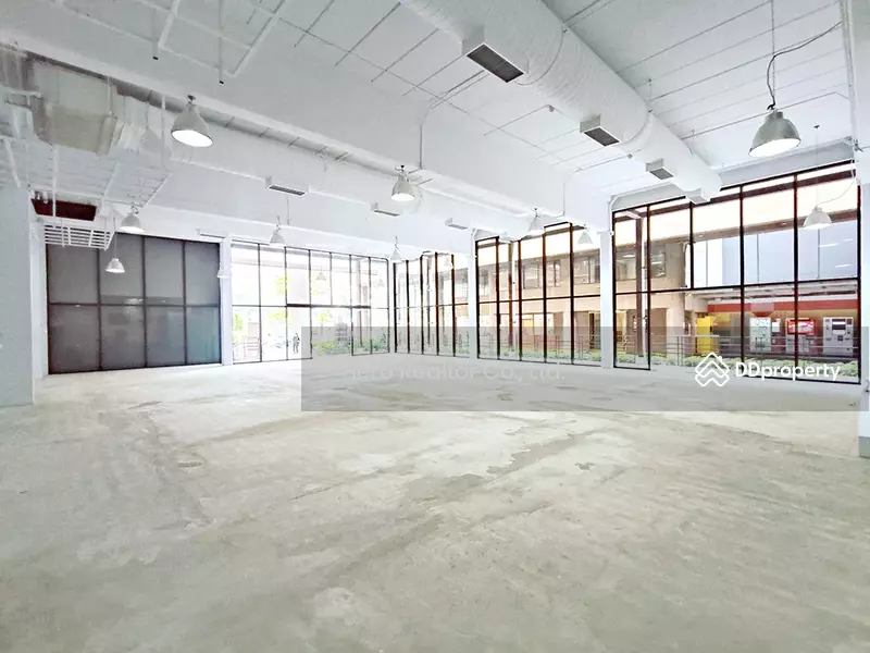 For Rent - For Rent Bangkok Retail Office BTS Asok MRT Sukhumvit Watthana BRE25033, Bangkok