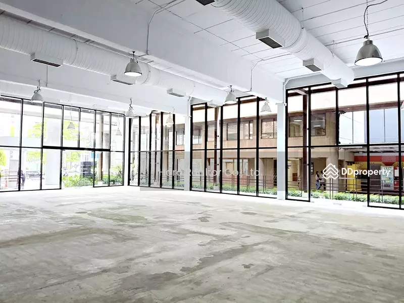 For Rent - For Rent Bangkok Retail Office BTS Asok MRT Sukhumvit Watthana BRE25033, Bangkok