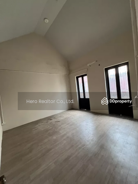 For Rent - For Rent Bangkok Office Space Rama I Rama 4 Pathum Wan BTS National Stadium MRT Sam Yan BRE25614, Bangkok