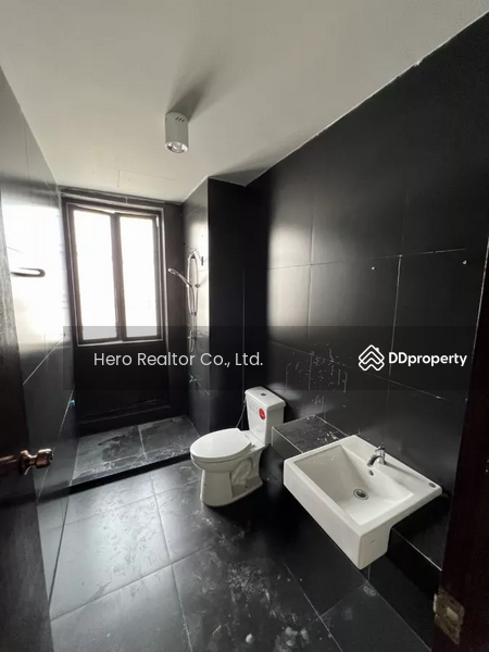 For Rent - For Rent Bangkok Office Space Rama I Rama 4 Pathum Wan BTS National Stadium MRT Sam Yan BRE25614, Bangkok