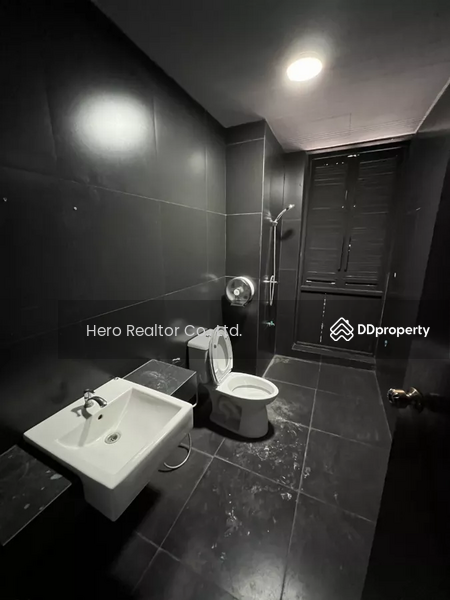For Rent - For Rent Bangkok Office Space Rama I Rama 4 Pathum Wan BTS National Stadium MRT Sam Yan BRE25614, Bangkok