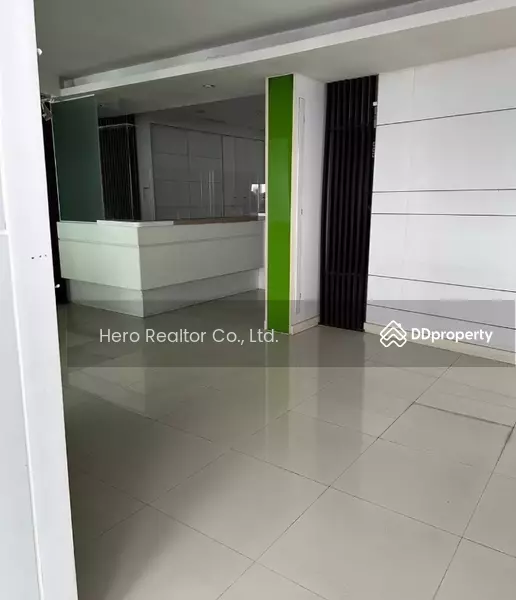 For Sale - For Sale Bangkok Shop House Sukhumvit Khlong Toei near BTS Phrom Phong BRE25052, Bangkok