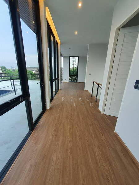 For Rent 5-Bedroom Detached House near BTS Bang Chak, Bangkok BRE23079, Bangkok, Bang Chak, Phra Khanong, Bangkok, 5 Bedrooms, 600 sqm, Single Detached House For Rent, by Hero Realtor Co., Ltd., 60126939 - DDproperty.com