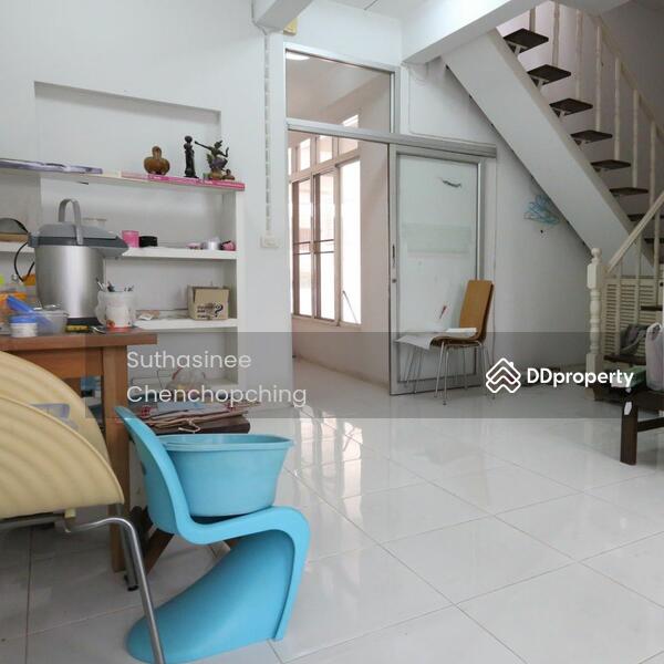 For Sale - 4-Bedroom Townhouse, Bangkok