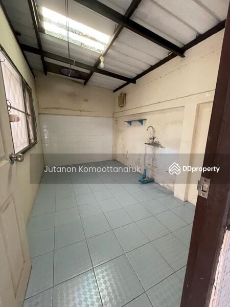 ขาย - ขายบ้านเดี่ยวหลังมุม หมู่บ้านวรนุช เพชรเกษม 68 แยก 31 ทำเลดี เดินทางสะดวก ใกล้ MRT บางแค, กรุงเทพ