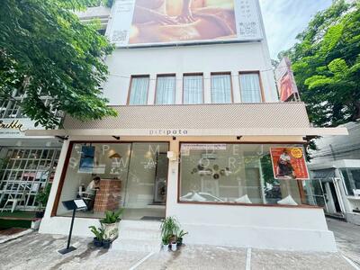 ขาย - ร้านสปานวด สุขุมวิท39 ตกแต่งเรียบร้อยพร้อมดำเนินการ, กรุงเทพ