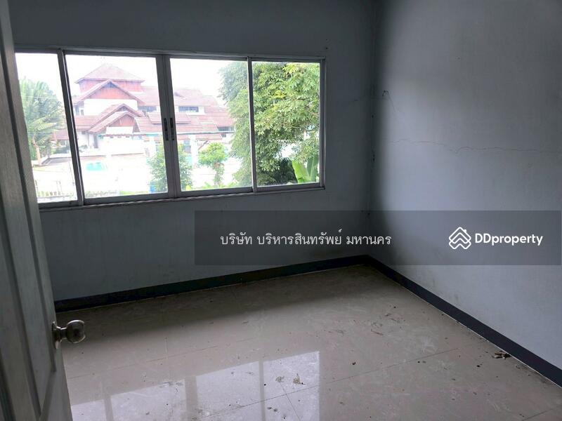 For Sale - Shophouse inHanddong Chiangmai, Chiang Mai