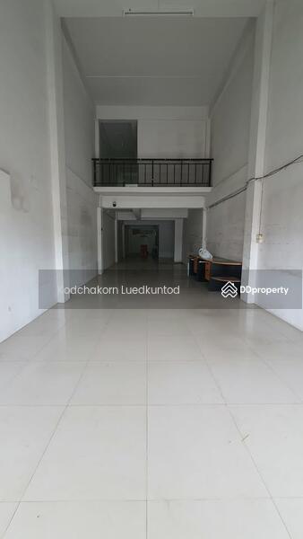 For Rent - 2-Bedroom House, Bangkok